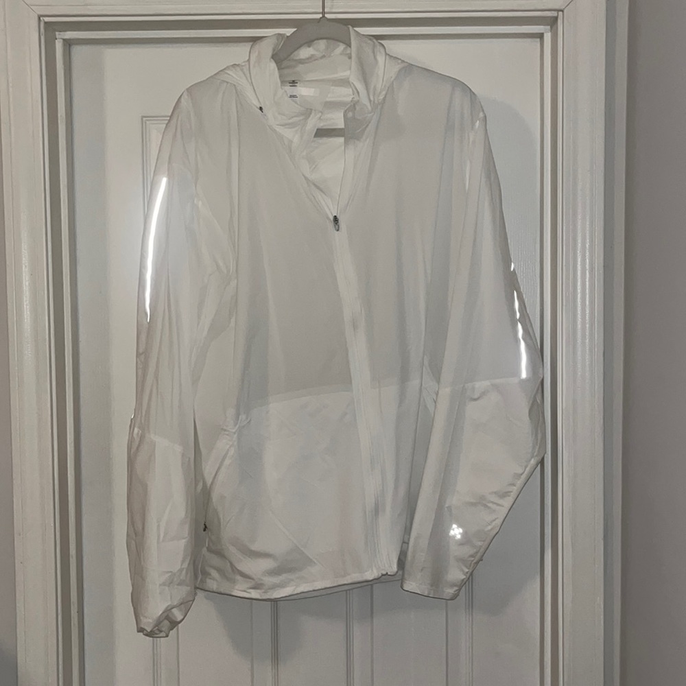 Men’s Lululemon lightweight jacket - never worn